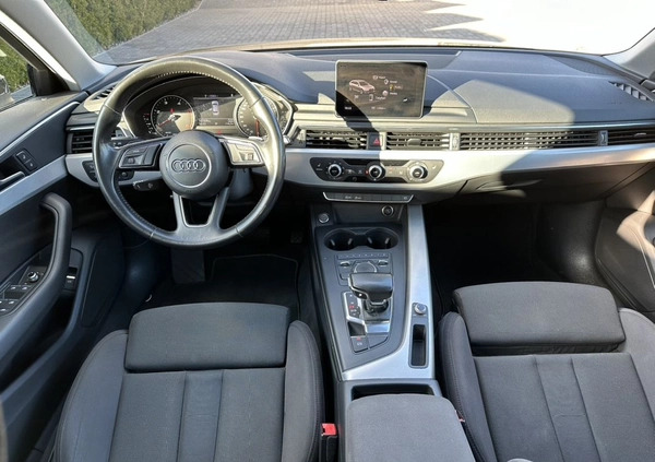 Audi A4 cena 66000 przebieg: 167000, rok produkcji 2016 z Chocz małe 436